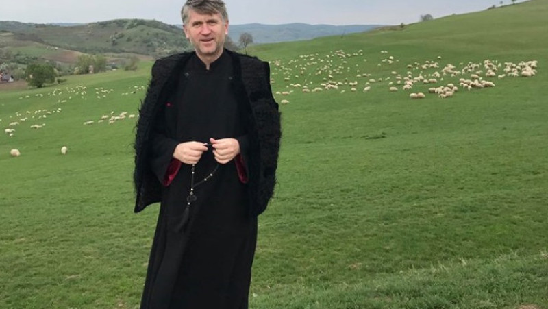 cristian pomohaci preot