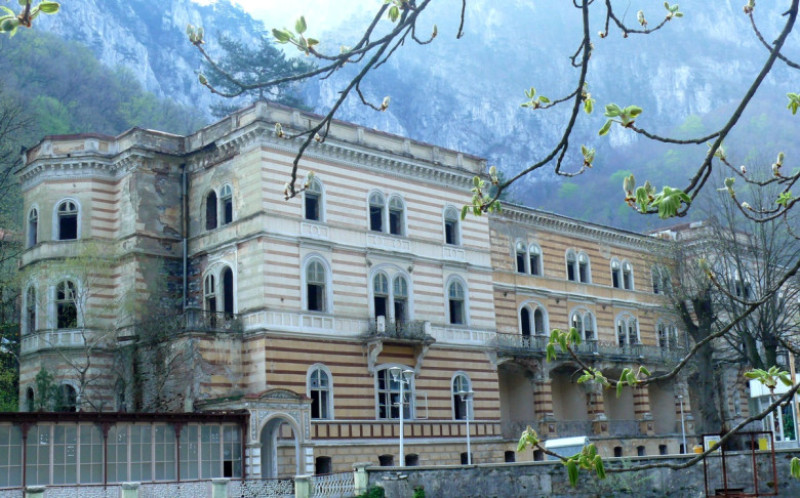 hotel decebal mare
