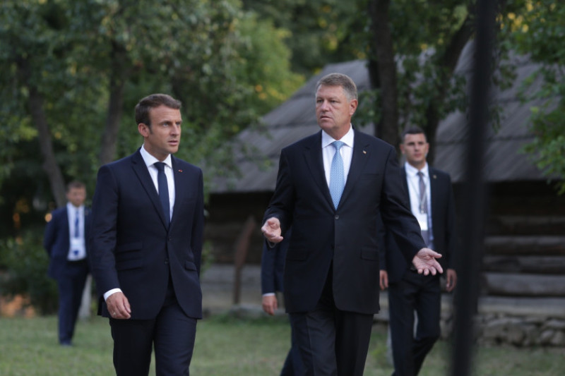 ioahnnis macron muzeul satului - inquam