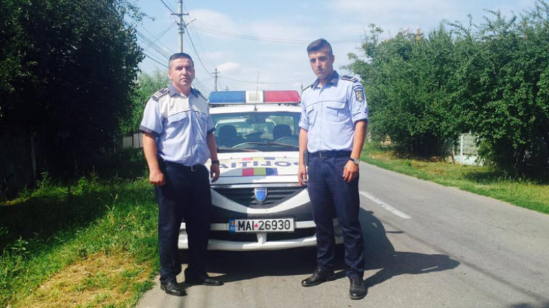 politisti bebelus