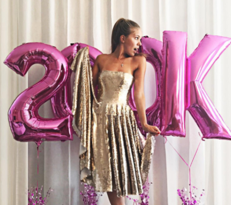 victoria swarovski 2