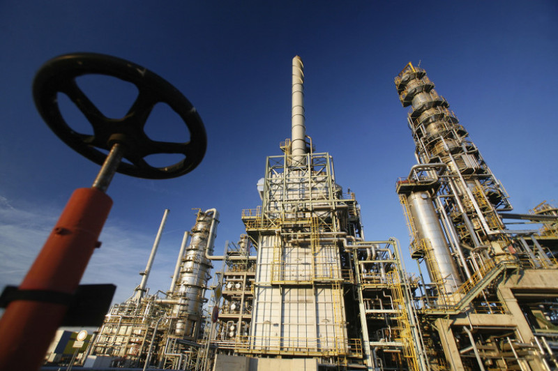 Russian Oil Stops Flowing To Western Europe Thru Belarus