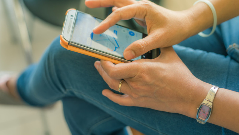 telefon android smartphone gps google navigatie
