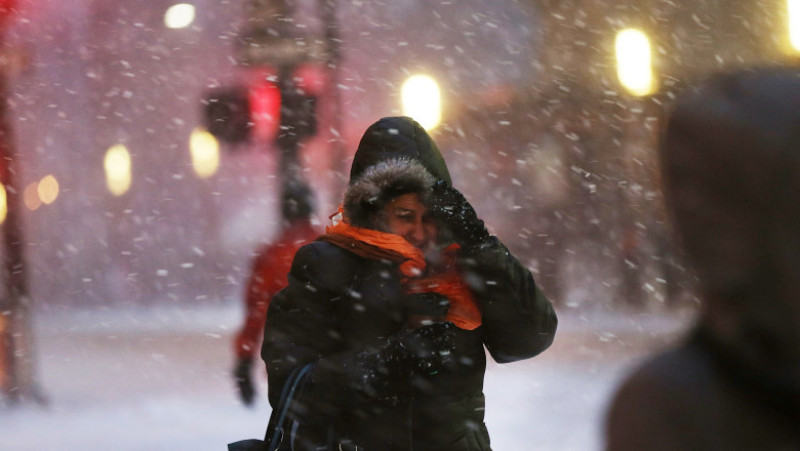 Blizzard Barrels Into New York City