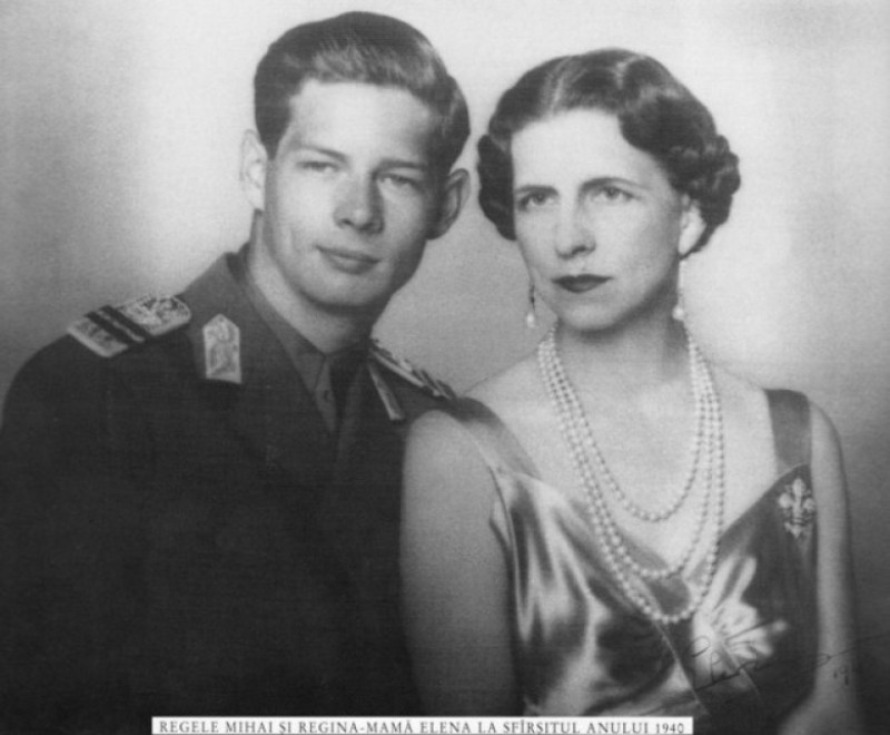 regele-mihai-si-regina-mama-elena-1940_f27dceebfeeaa1
