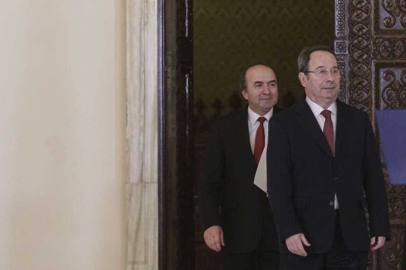 tudorel toader valer dorneanu 180220_COTROCENI_ABSOLVENTI_INM_00_INQUAM_Photos_Octav_Ganea
