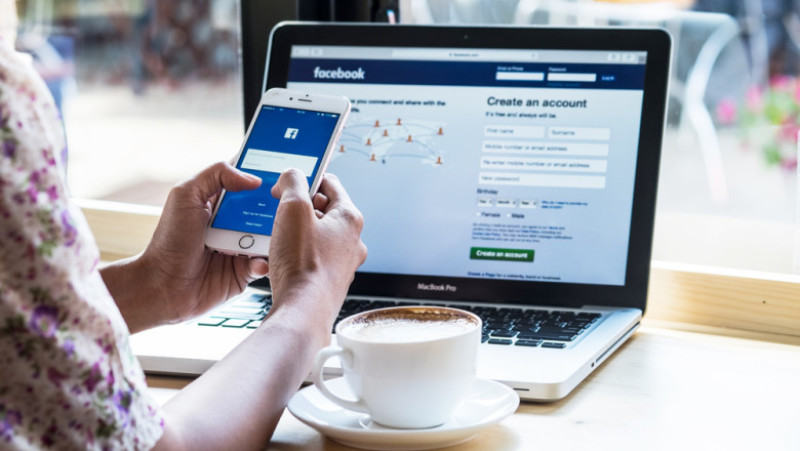 shutterstock - facebook