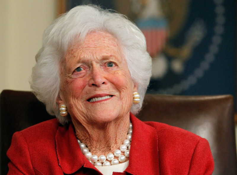 Mitt Romney Receives Endorsement From Former President George H.W. Bush