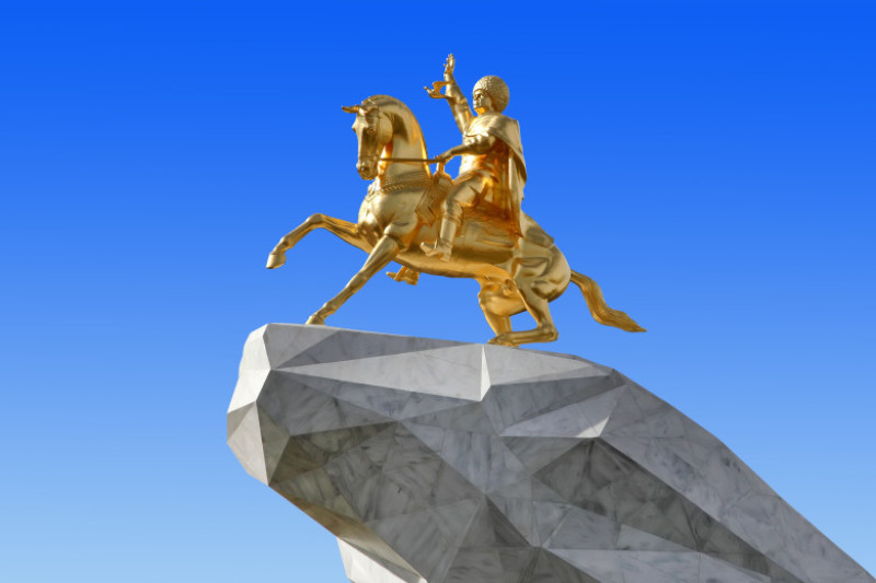 statuie aur berdimuhamedov shutterstock_364408997
