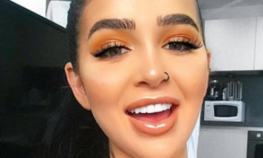 O tânără celebră pe Instagram ar fi trăit într-o mizerie de nedescris, deși pe net viața ei părea perfectă