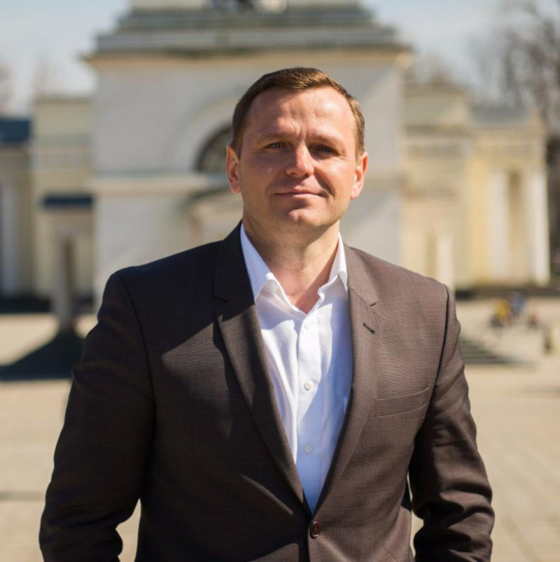 andrei nastase fb