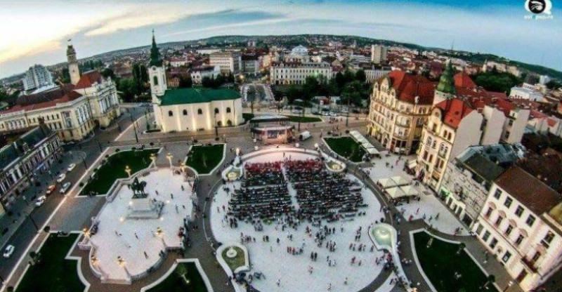 foto ecran gigant csm Unirii