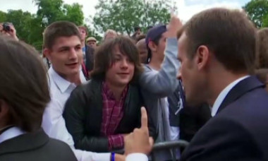 Ce s-a întâmplat cu adolescenul pe care Macron l-a numit „idiot”, după ce băiatul i s-a adresat cu apelativul „Manu”