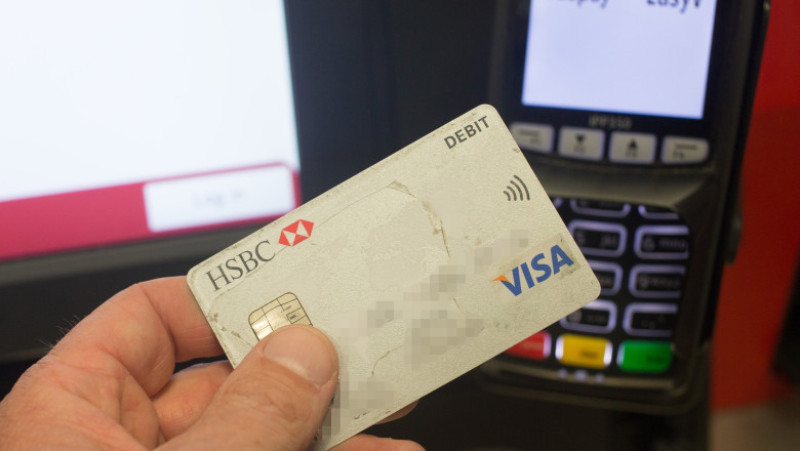 Cashless Payments Overtake The Use Of Notes And Coins
