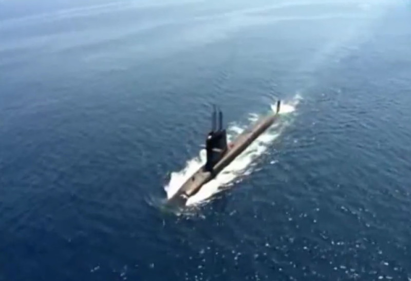 submarin spaniol prea mare si prea greu