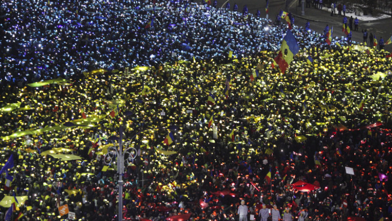 170212_PIATA_VICTORIEI_PROTEST_STEAG_02_INQUAM_PHOTOS_Liviu_Florin_Albei