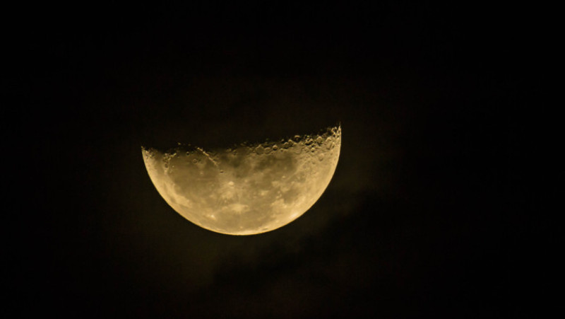 eclipsa de luna shutterstock