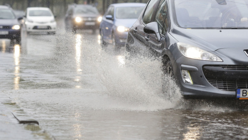 171024_METEO_VREME_ploaie bucuresti_06_INQUAM_Photos_Octav_Ganea