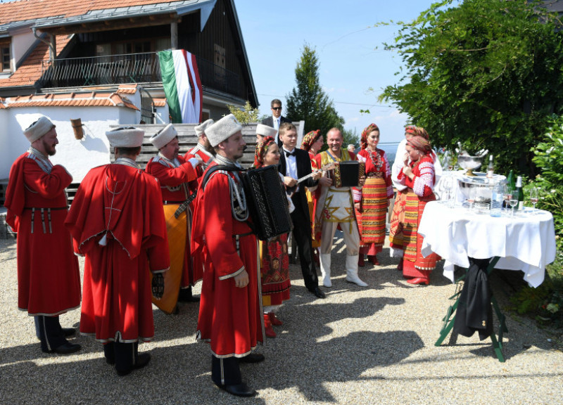 Wedding of Austrian Foreign Minister Kneissl