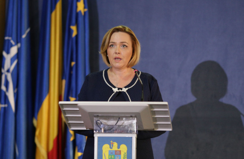 carmen dan raport mai violente 2 ganea