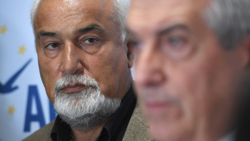 Varujan Vosganian Calin Popescu Tariceanu