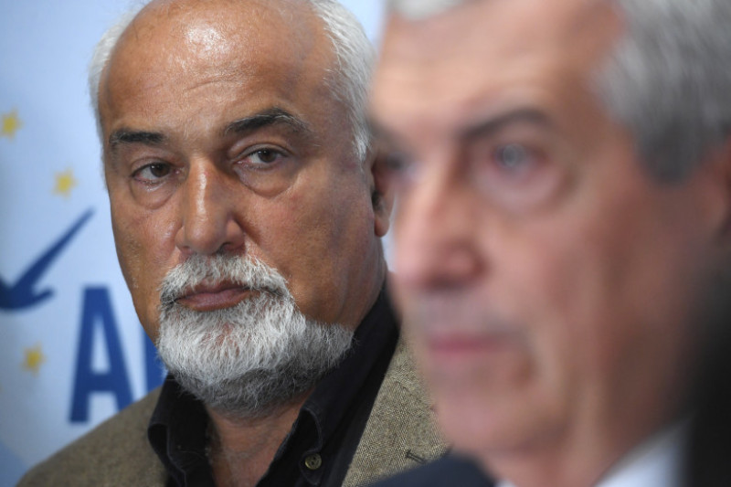 Varujan Vosganian Calin Popescu Tariceanu