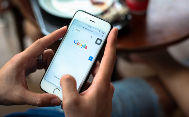 google search mobile shutterstock