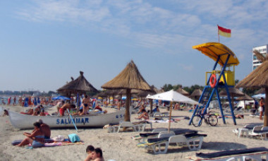 Ce a pățit fata din Vaslui care a plecat să-și serbeze majoratul la mare fără să aștepte rezultatul testului la coronavirus