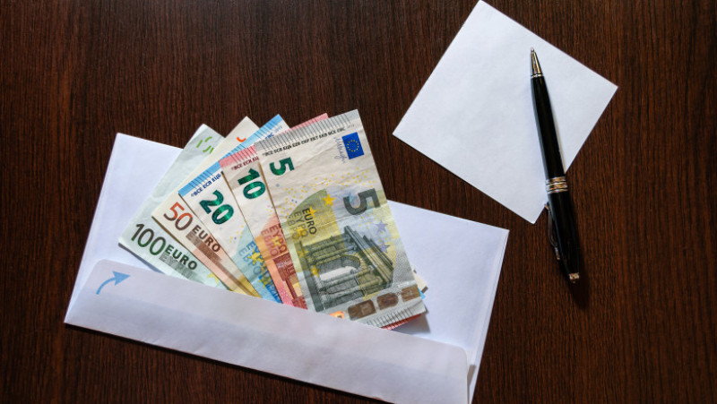 mita euro plic shutterstock_514927681