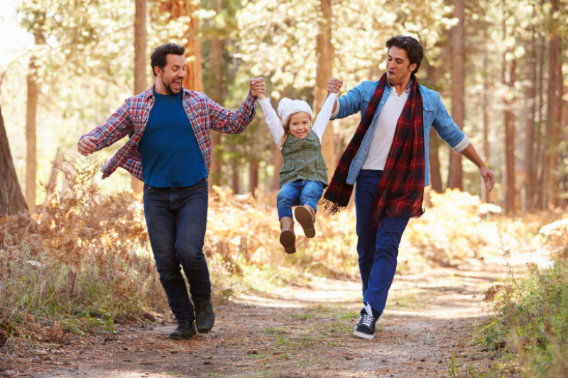 cuplu gay homosexuali adoptie copii_shutterstock_388695913