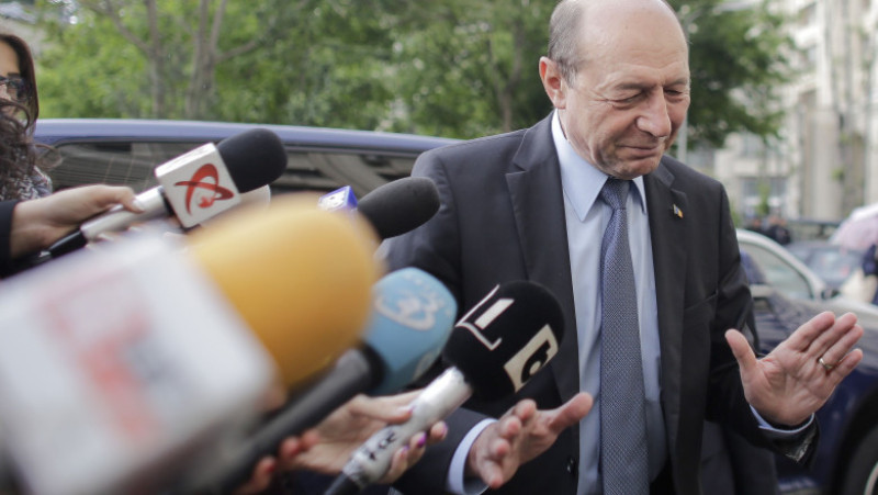 traian_basescu_PG_01_INQ_Octav_Ganea