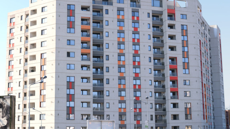 bloc nou imobiliar apartamente shutterstock_1056238577
