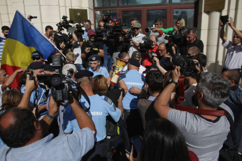 protest sindile cucos jandarmi parchet inquam octav ganea 20180921105432_OGN_0051-01