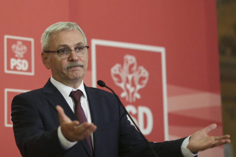 PACHET_LD_dragnea-gest maini - inquam_photos_octav_ganea