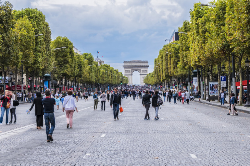 champs elysee paris arc de triumf