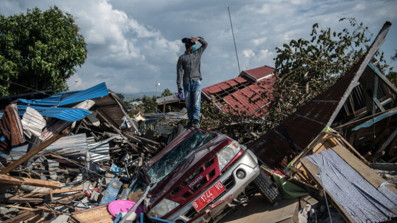 Deadly Earthquake and Tsunami Hits Indonesia's Island of Sulawesi