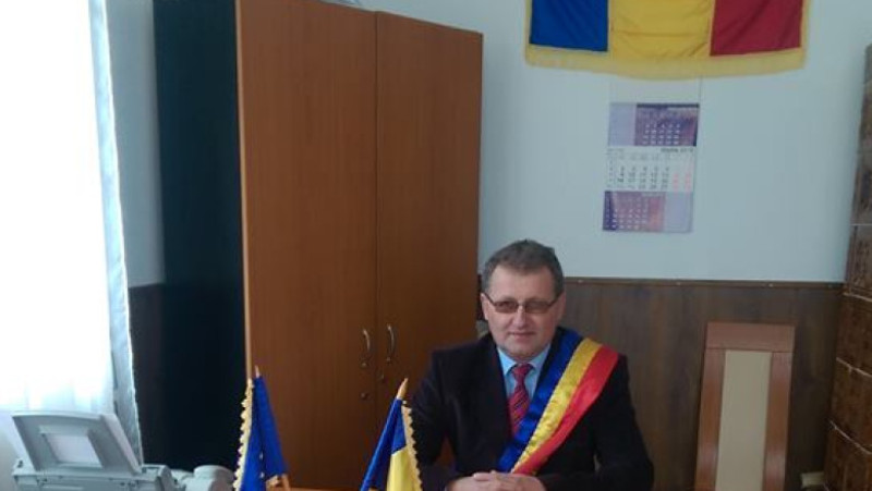 Primar Sotrile