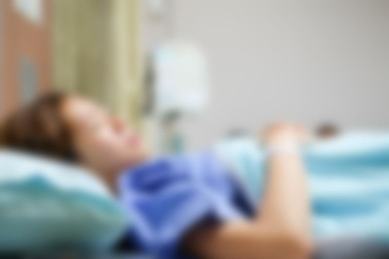 femeie in spital