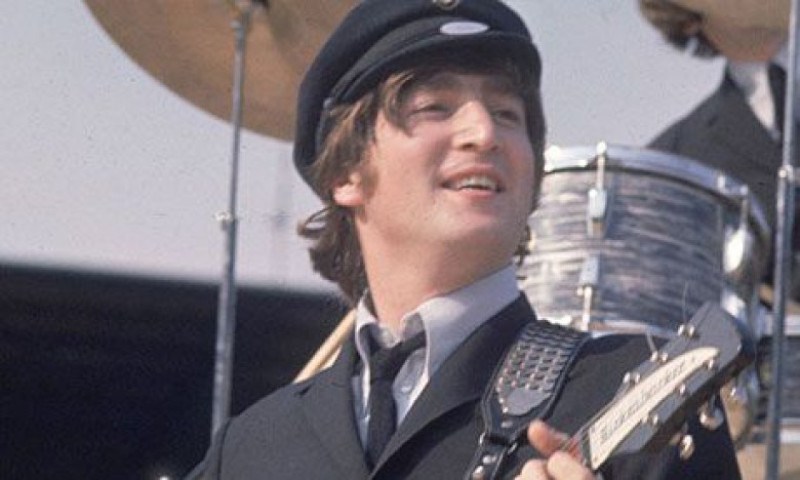 john lennon sapca ralitza