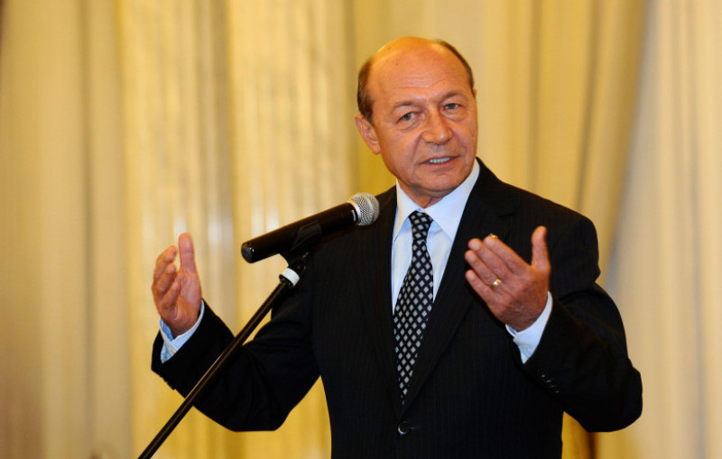 traian basescu fb
