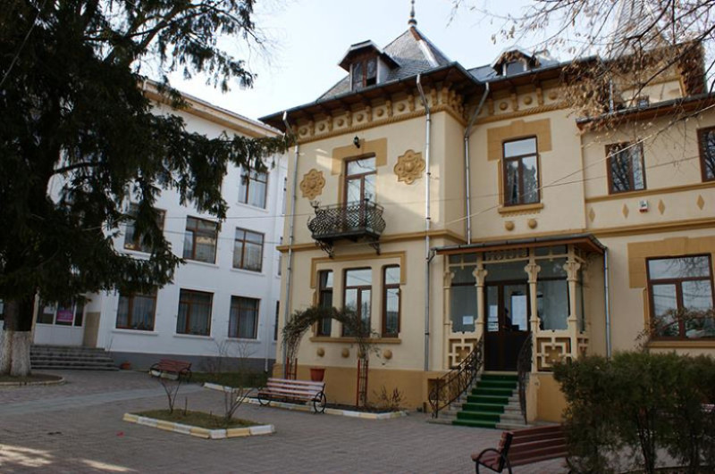 liceu targoviste facebook