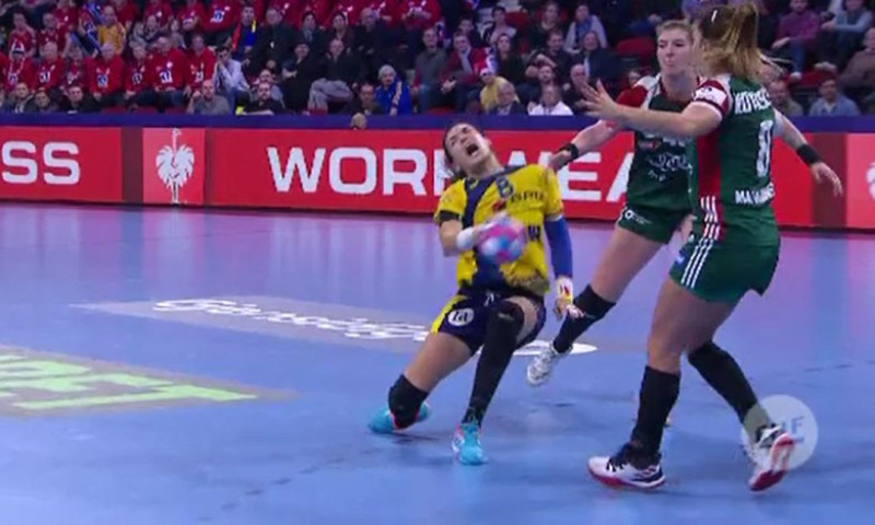 cristina neagu accidentare