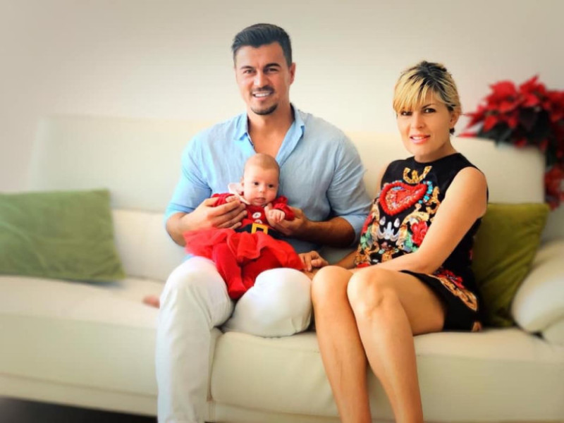elena-udrea-alexandrov-adrian-fiica-fb