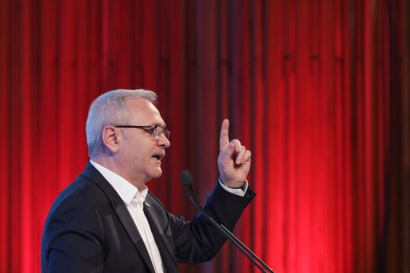 liviu dragnea discurs tribuna deget ridicat inquam ganea