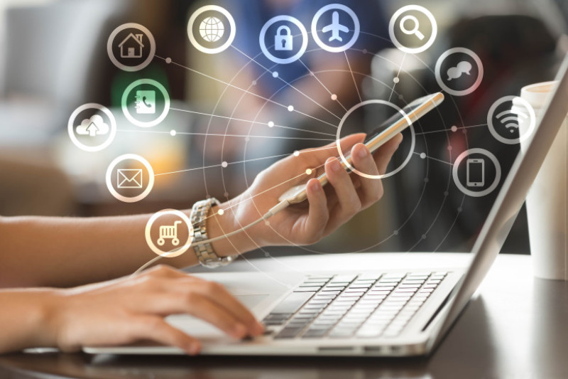 laptop internet_shutterstock_594171068