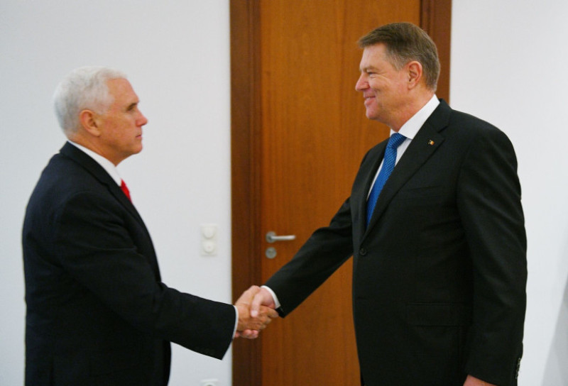 original_Intrevedere_cu_vicepresedintele_statelor_unite_ale_americii_domnul_mike_pence_1-presidency