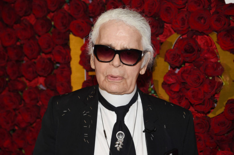 Karl Lagerfeld A Murit La 85 De Ani Designerul Fusese Spitalizat