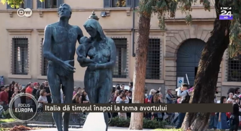 statuie familie