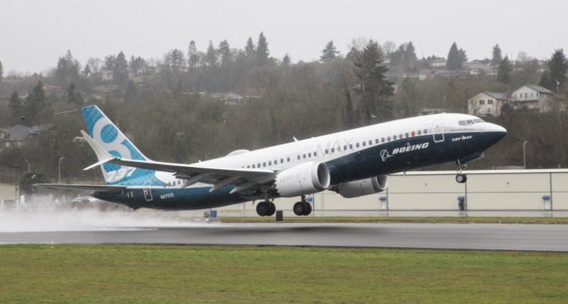 Boeing Holds First Test Flight For 737 MAX Aircraft