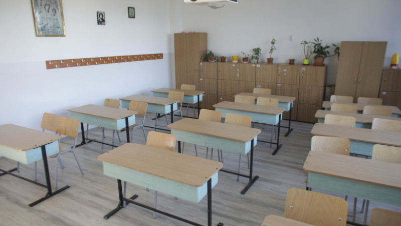 180910_sala de clasa PACHET_SCOALA_00_INQUAM_Photos_Octav_Ganea